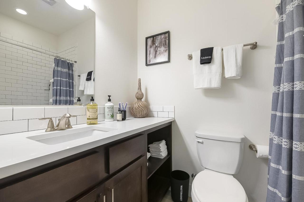 The Bourdain Apartman Bentonville Kültér fotó